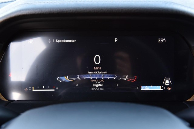 Jeep Grand Cherokee L Vehicle Image 13