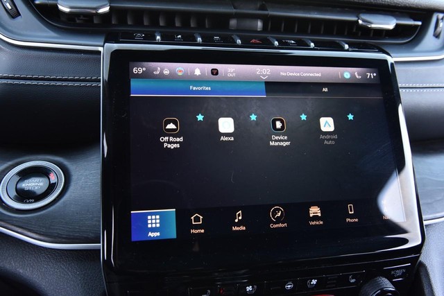 Jeep Grand Cherokee L Vehicle Image 19