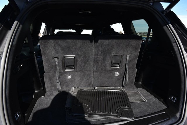 Jeep Grand Cherokee L Vehicle Image 32