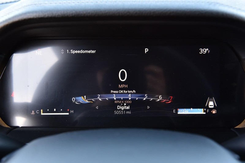 Jeep Grand Cherokee L Vehicle Image 13