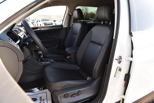 Volkswagen Tiguan Vehicle Image 19