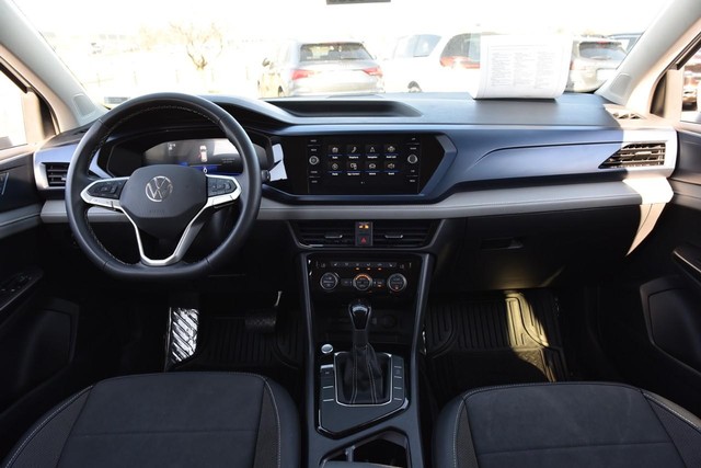 Volkswagen Taos Vehicle Image 07