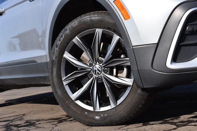 Volkswagen Tiguan Vehicle Image 03