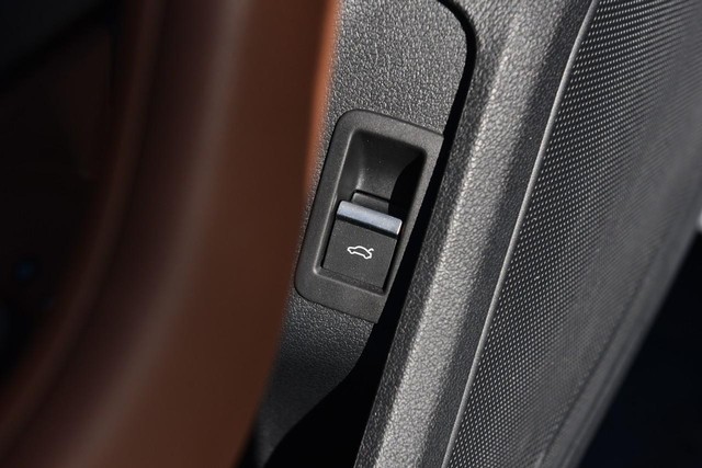 Audi A4 Sedan Vehicle Image 09