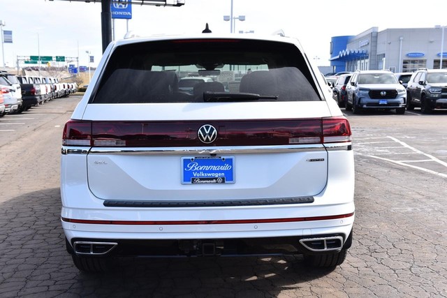 Volkswagen Atlas Vehicle Image 06