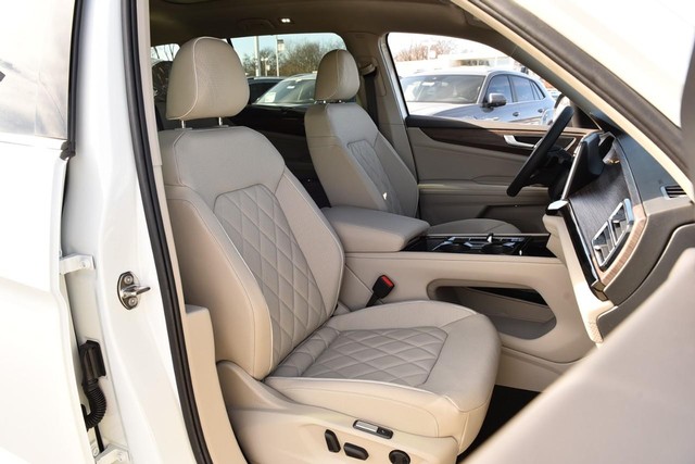 Volkswagen Atlas Vehicle Image 19