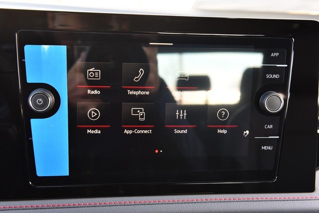 Volkswagen Jetta GLI Vehicle Image 14