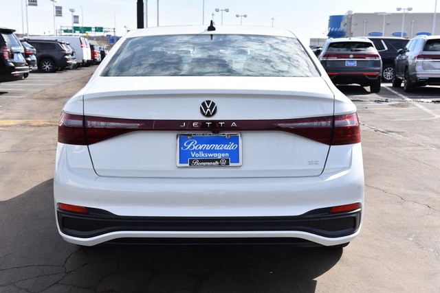 Volkswagen Jetta Vehicle Image 06