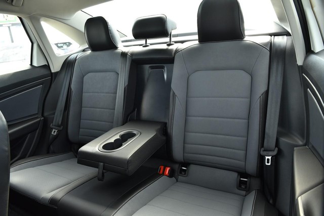 Volkswagen Jetta Vehicle Image 23