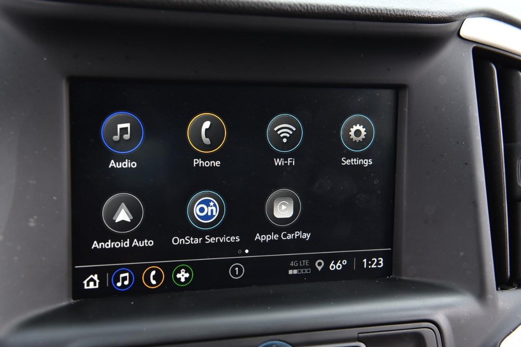 GMC Terrain Vehicle Full-screen Gallery Image 14