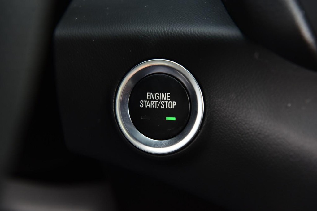 GMC Terrain Vehicle Full-screen Gallery Image 18