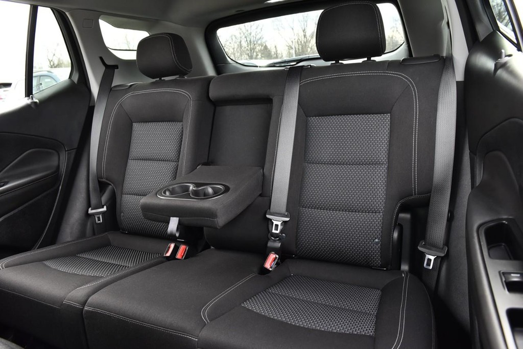 GMC Terrain Vehicle Full-screen Gallery Image 22