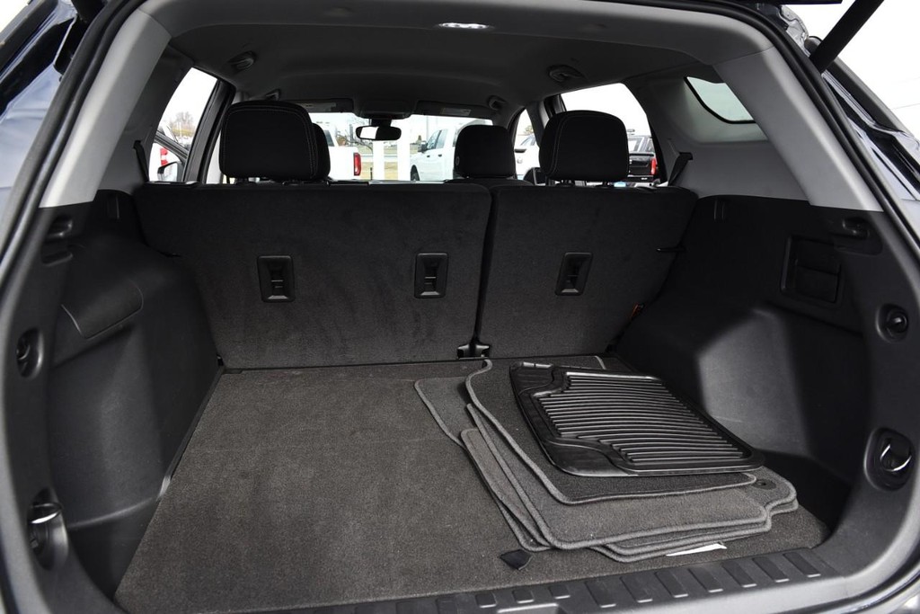 GMC Terrain Vehicle Full-screen Gallery Image 25