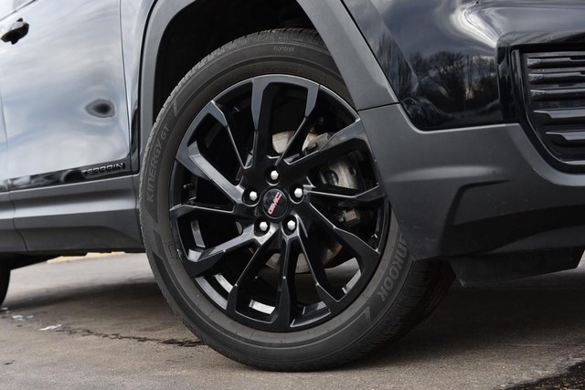 GMC Terrain Vehicle Image 03