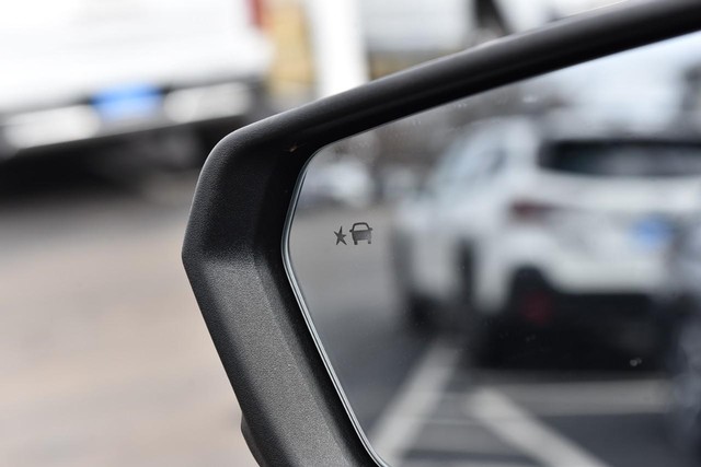 GMC Terrain Vehicle Image 10