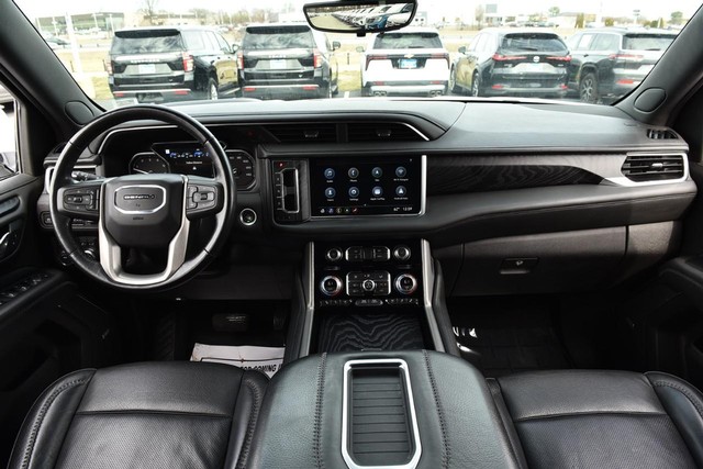 GMC Yukon Vehicle Image 07