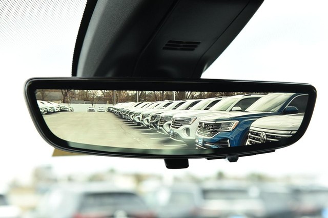 GMC Yukon Vehicle Image 20