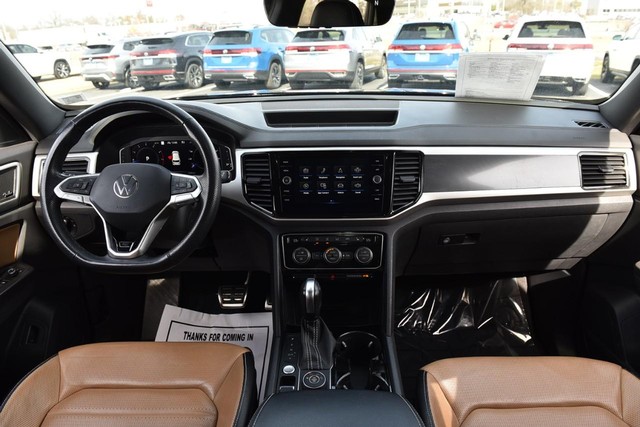 Volkswagen Atlas Cross Sport Vehicle Image 07