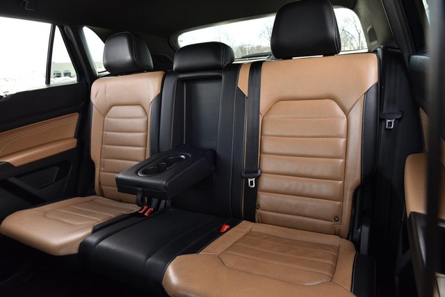 Volkswagen Atlas Cross Sport Vehicle Image 22