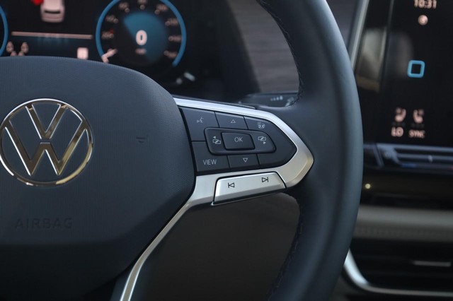 Volkswagen Atlas Vehicle Image 09