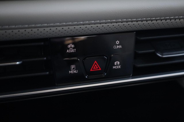 Volkswagen Atlas Vehicle Image 17