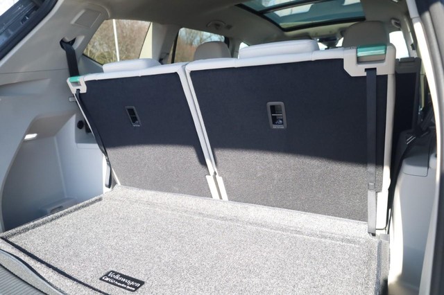 Volkswagen Atlas Vehicle Image 24