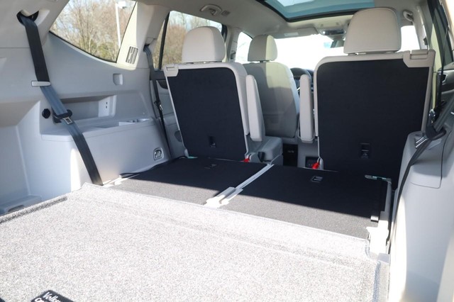 Volkswagen Atlas Vehicle Image 25