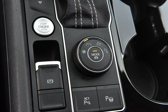 Volkswagen Atlas Vehicle Image 17