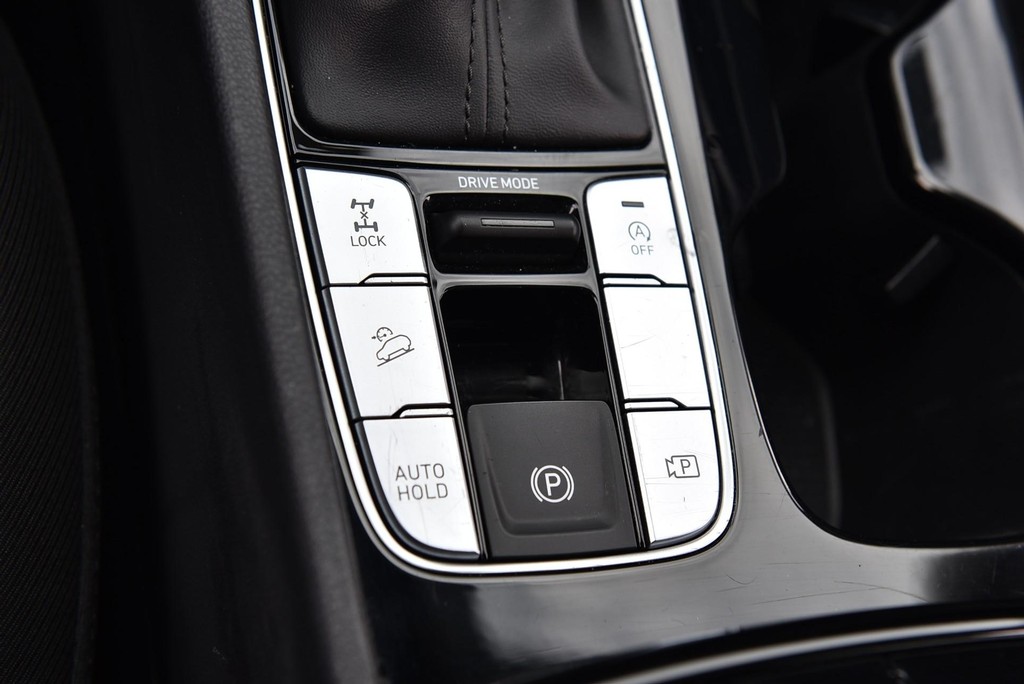 Hyundai Tucson Vehicle Full-screen Gallery Image 16