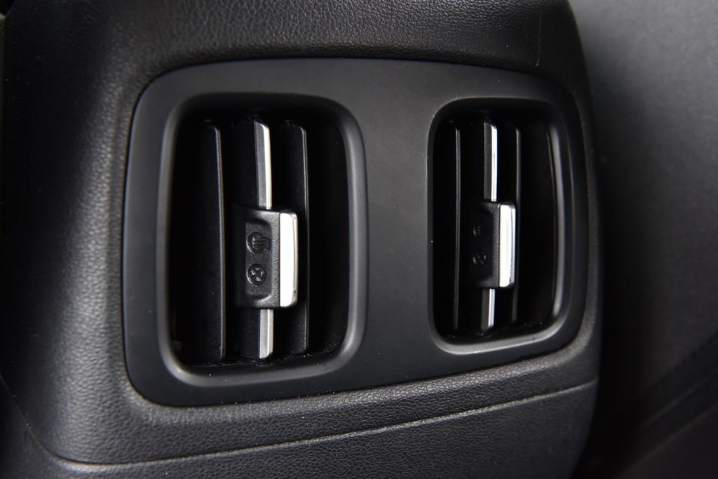 Hyundai Tucson Vehicle Full-screen Gallery Image 23