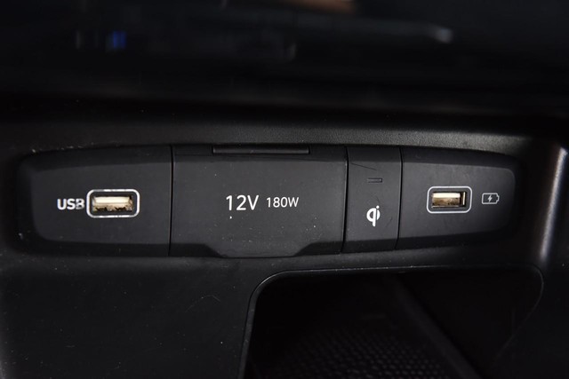 Hyundai Tucson Vehicle Image 15