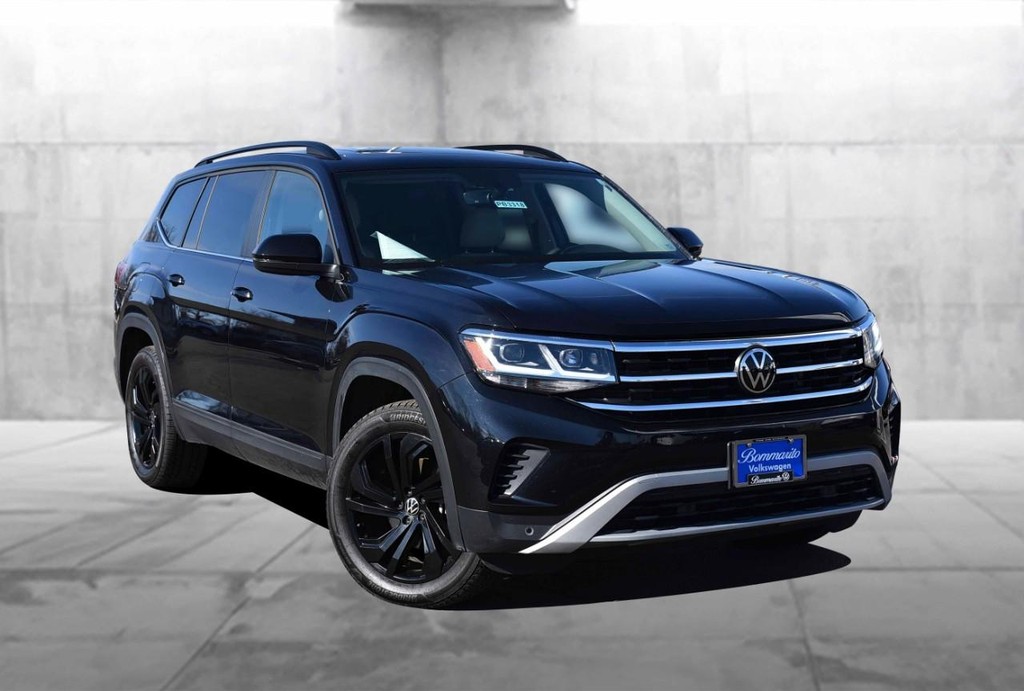 Volkswagen Atlas Vehicle Full-screen Gallery Image 2
