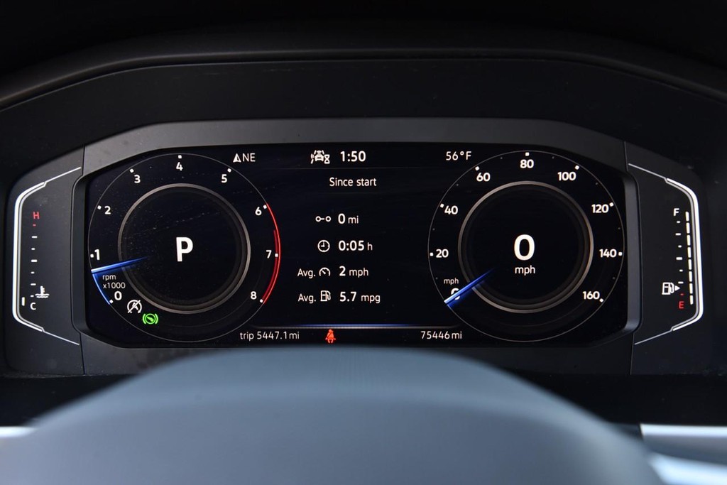 Volkswagen Atlas Vehicle Full-screen Gallery Image 12