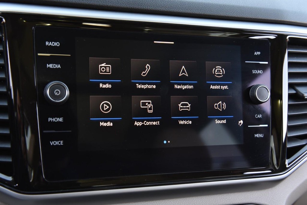 Volkswagen Atlas Vehicle Full-screen Gallery Image 14