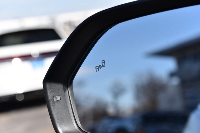 Volkswagen Atlas Vehicle Image 10