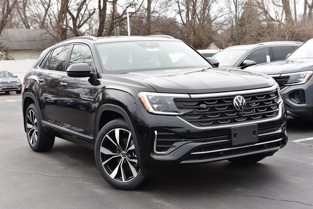 Volkswagen Atlas Cross Sport Vehicle Image 02