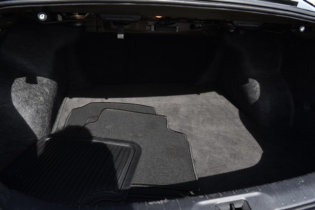 Nissan Altima Vehicle Image 22