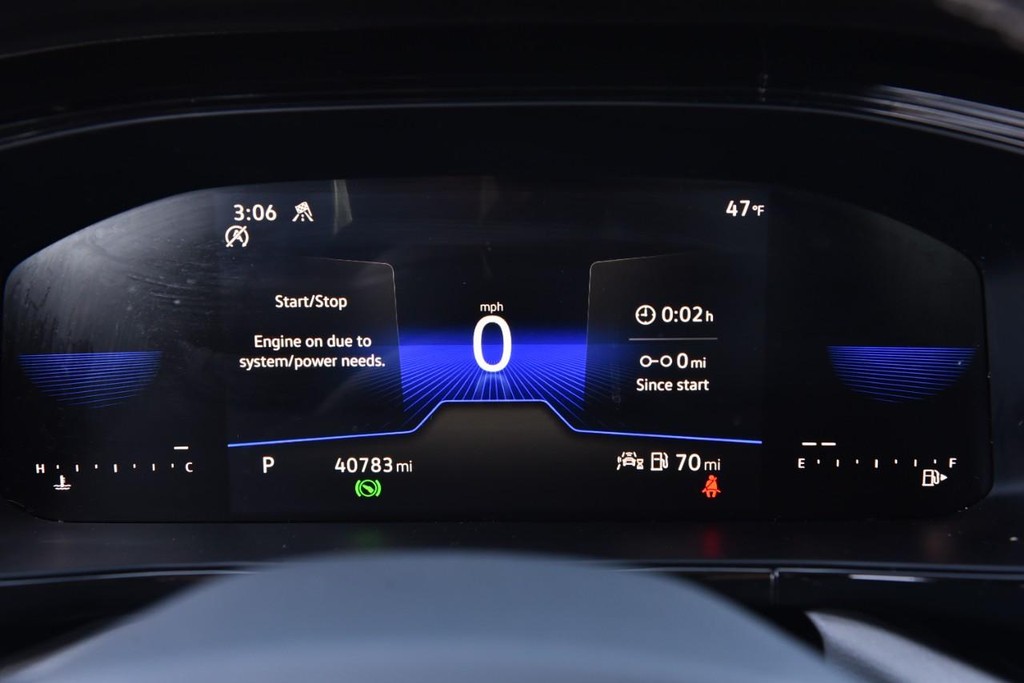 Volkswagen Taos Vehicle Full-screen Gallery Image 11