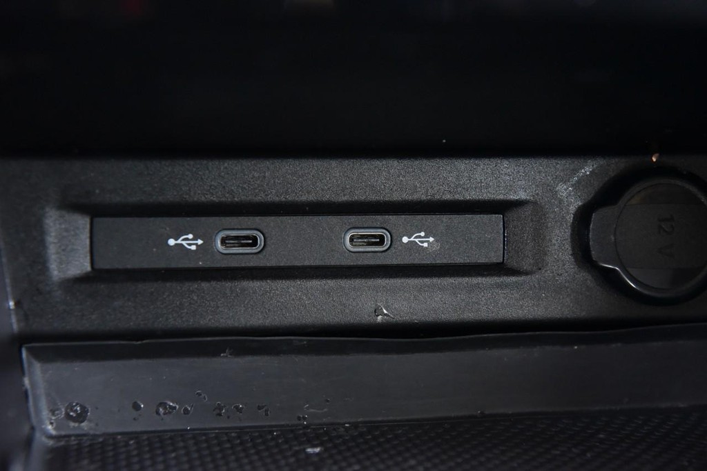 Volkswagen Taos Vehicle Full-screen Gallery Image 15