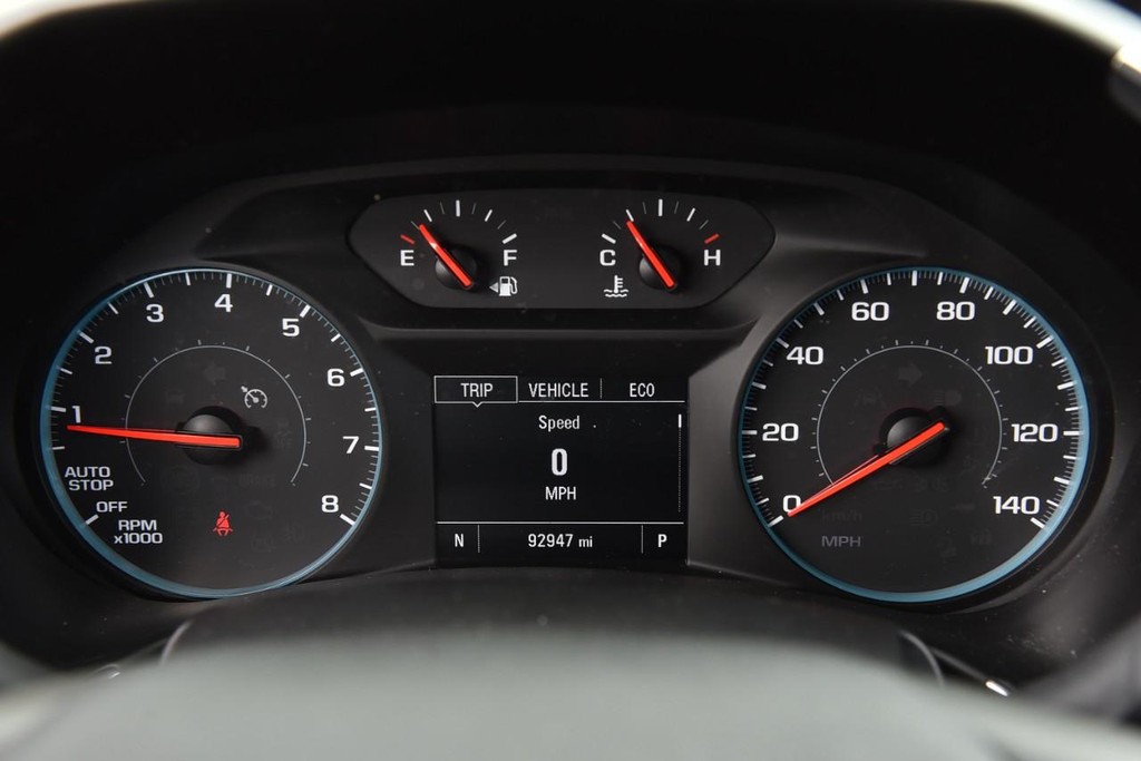 Chevrolet Equinox Vehicle Full-screen Gallery Image 12