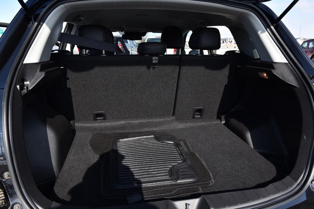 Mitsubishi Outlander Sport Vehicle Full-screen Gallery Image 22