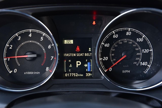 Mitsubishi Outlander Sport Vehicle Image 11