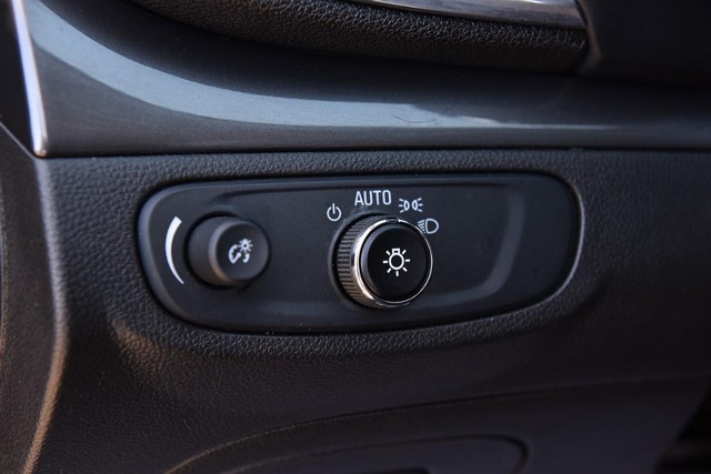 Buick Encore Vehicle Image 09