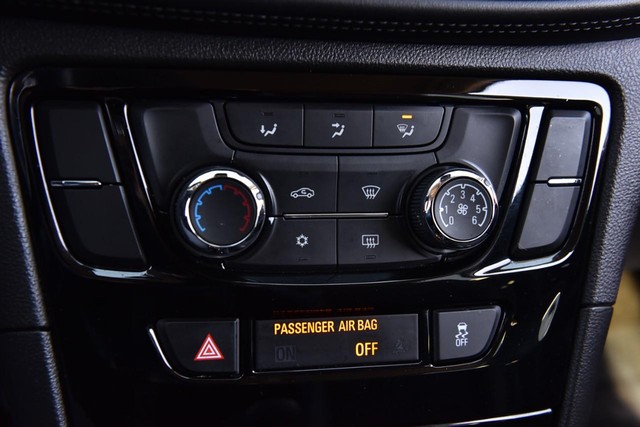 Buick Encore Vehicle Image 13