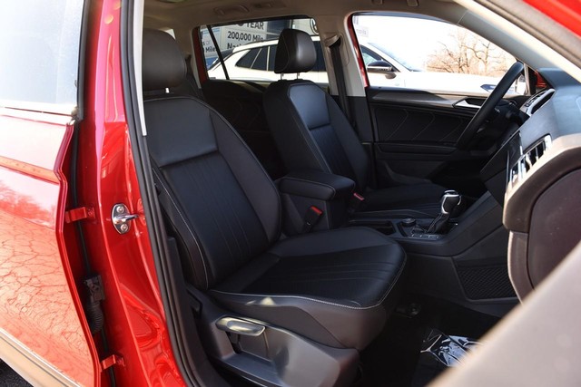 Volkswagen Tiguan Vehicle Image 22