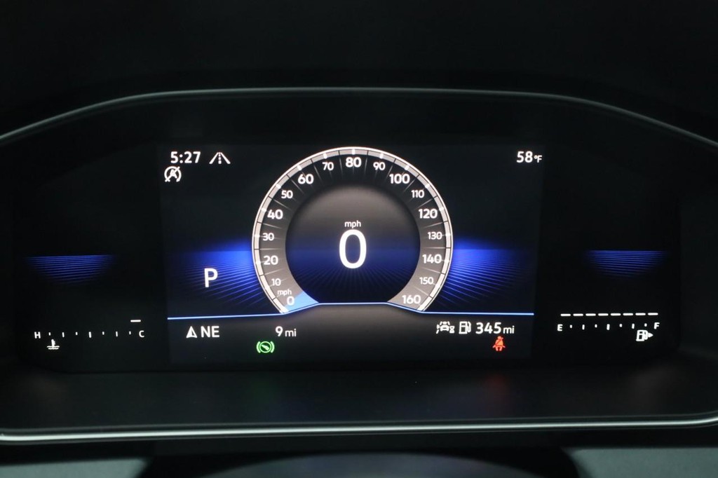 Volkswagen Jetta Vehicle Full-screen Gallery Image 13