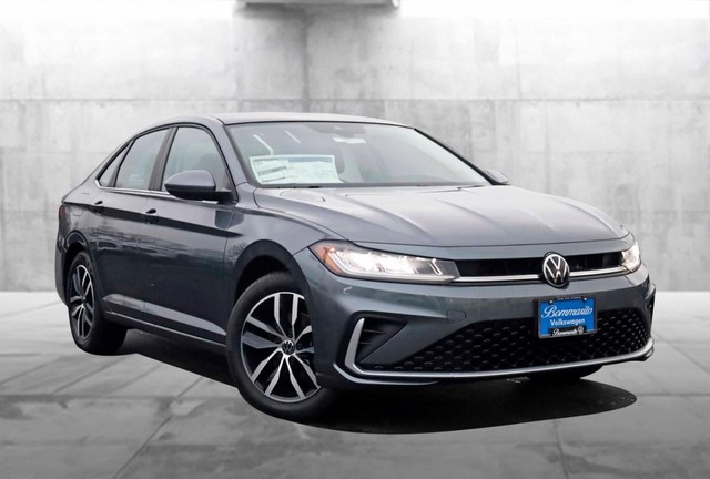 Volkswagen Jetta Vehicle Image 02