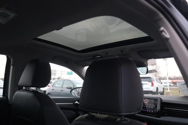 Volkswagen Jetta Vehicle Image 22