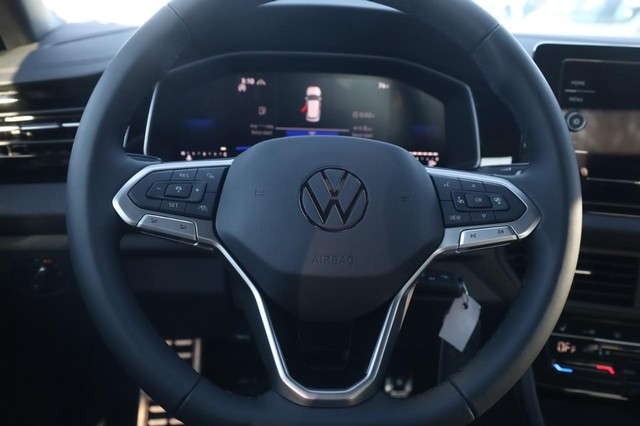 Volkswagen Jetta Vehicle Image 08