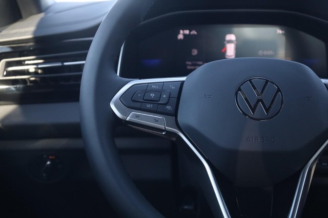 Volkswagen Jetta Vehicle Image 10